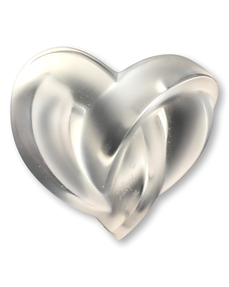 Lalique figurine coeur